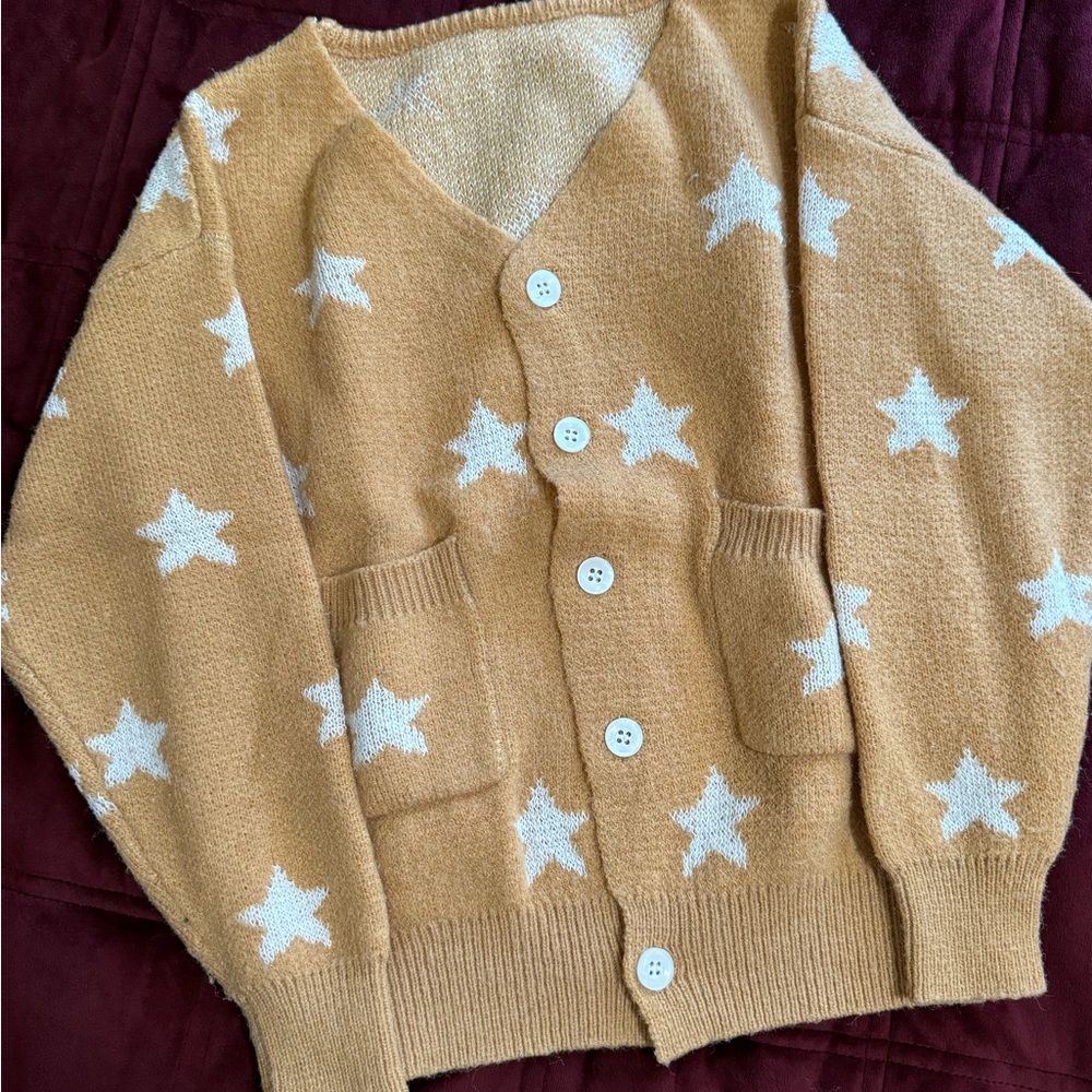 Star Patterned Cardigan with Pockets
